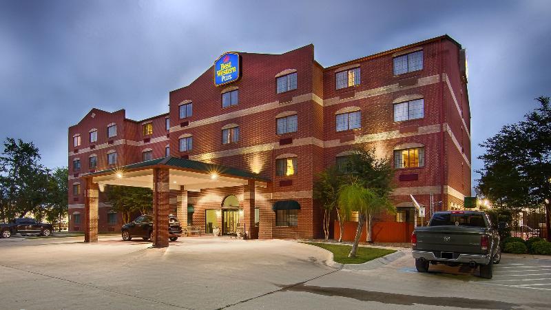 Best Western Plus דה וודלנדס מראה חיצוני תמונה